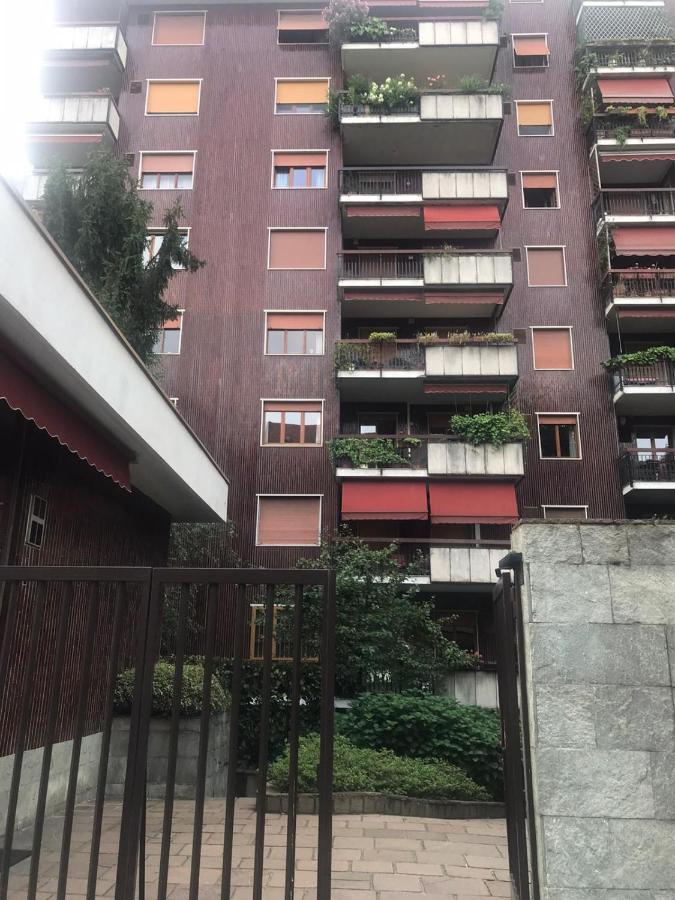 Emeraldway - Bellissimo Appartamento In Zona Sempione-Tre Torri Milano Exteriör bild