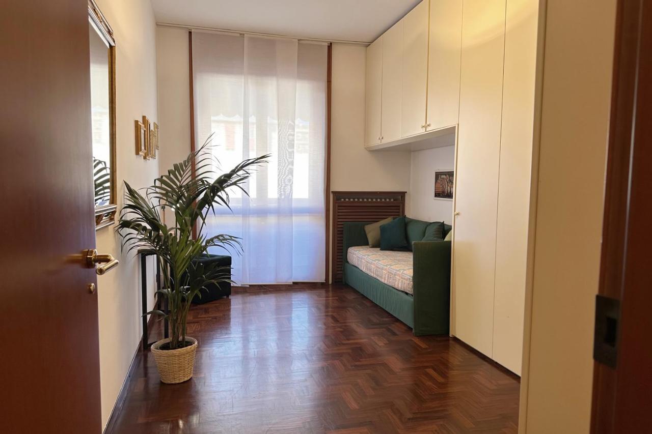 Emeraldway - Bellissimo Appartamento In Zona Sempione-Tre Torri Milano Exteriör bild